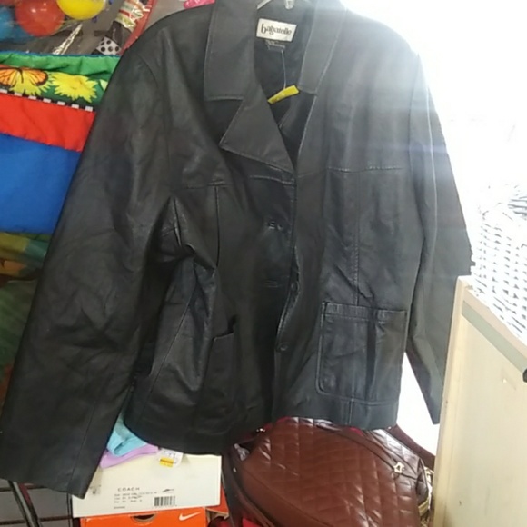 Bagatelle leather jacket means XL